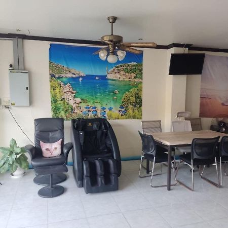 Holidays House Karon Exterior foto